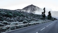 Fotografía: Siempre presente la niebla bajo el Teide