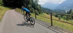 Ascenso Ciclista en el Bucólico Cason di Lanza 