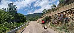 Ascenso de Ciclistas en el Puerto de Beratón, Purujosa, Zaragoza